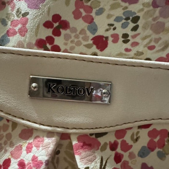Rare Vintage Koltov Floral Women's Bag with Cream Accents - cottagecore! - Picture 2 of 8
